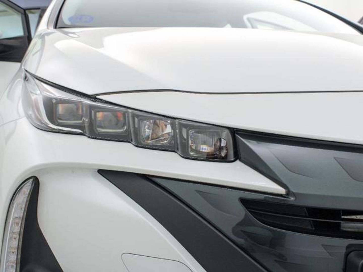 Toyota Prius 1.8 Plug-In 125PH Advance 90 kW (122 CV)