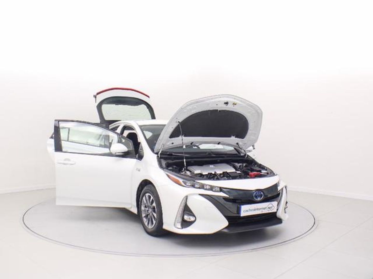 Toyota Prius 1.8 Plug-In 125PH Advance 90 kW (122 CV)