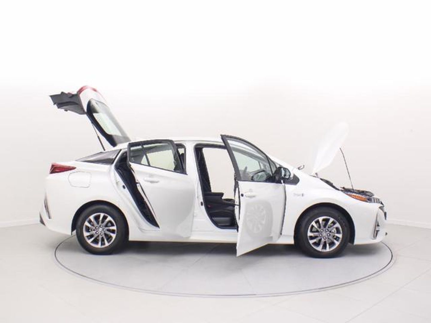 Toyota Prius 1.8 Plug-In 125PH Advance 90 kW (122 CV)
