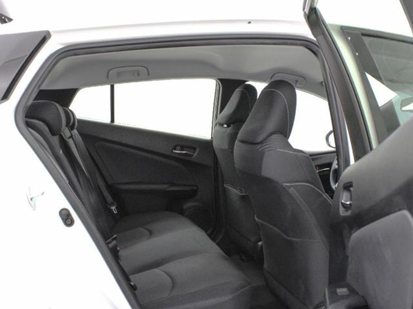 Toyota Prius 1.8 Plug-In 125PH Advance 90 kW (122 CV)