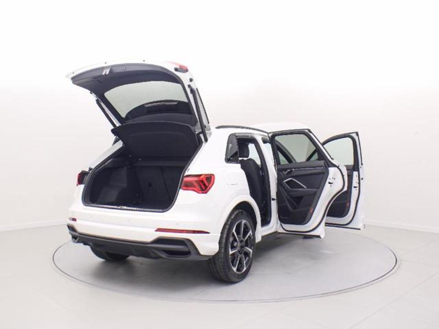 Audi Q3 Black line 35 TDI 110 kW (150 CV) S tronic