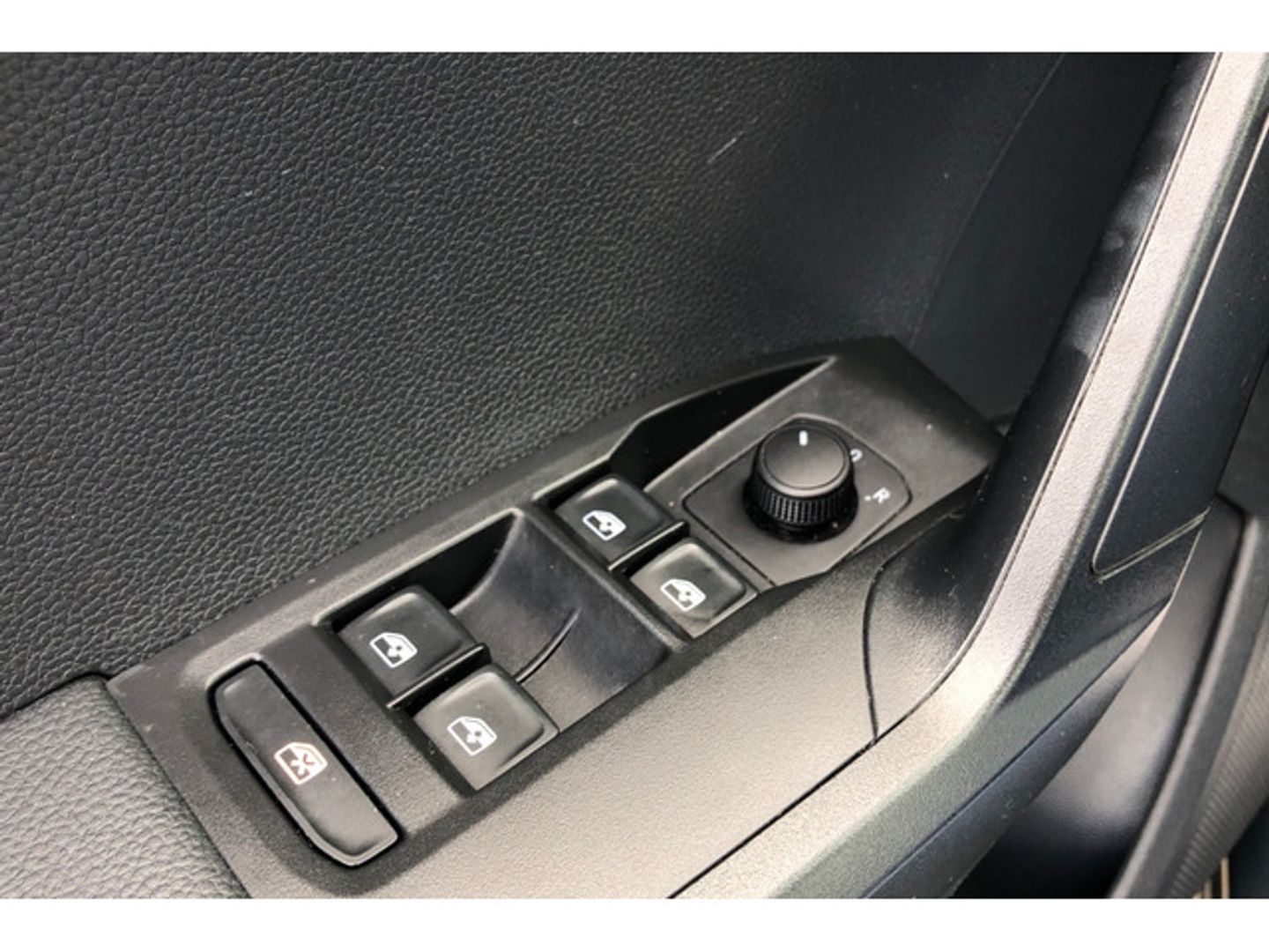 SEAT Arona 1.0 TSI Style Plus 81 kW (110 CV)