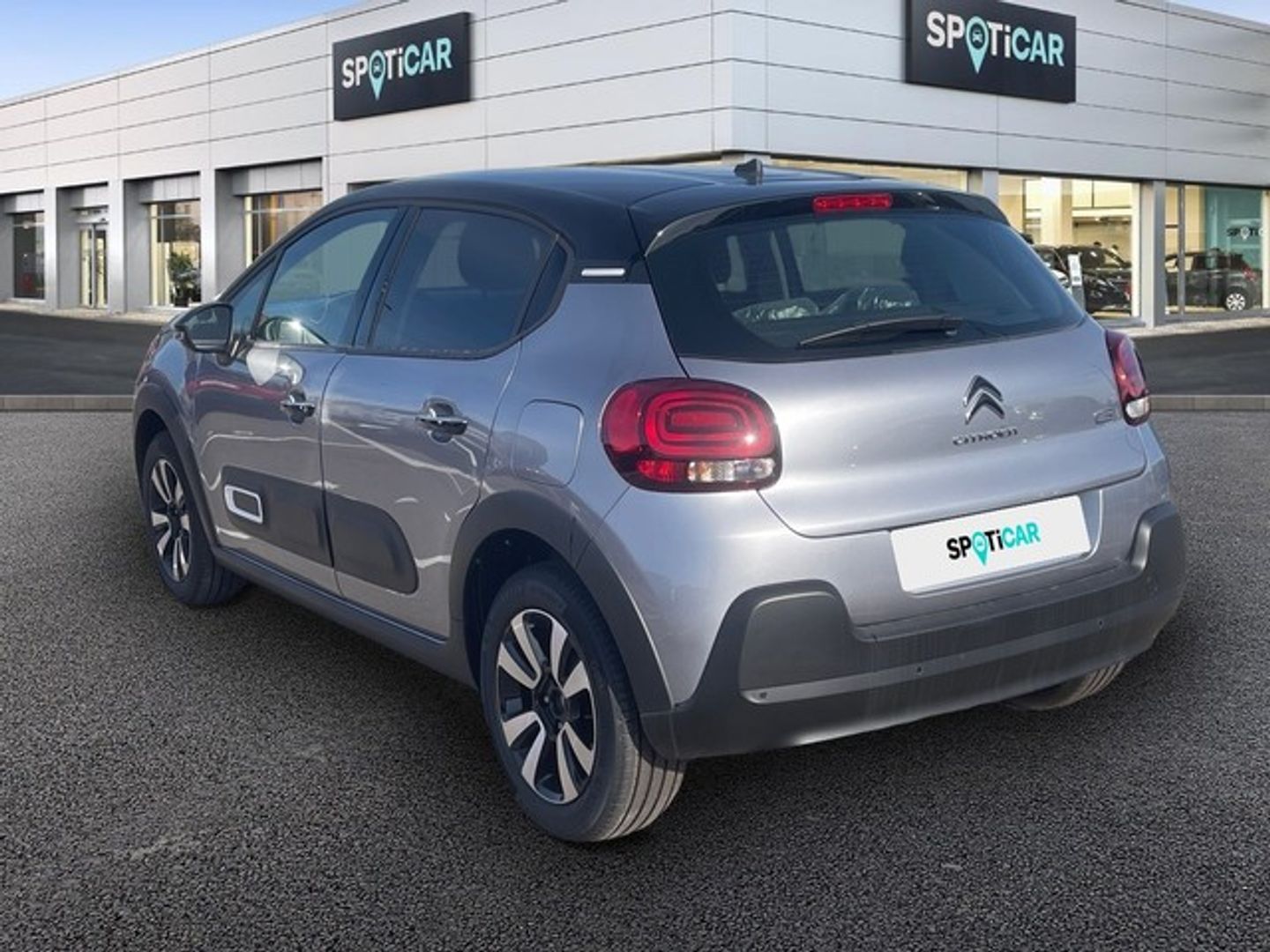 Citroen C3 PureTech 82 Shine 61 kW (83 CV)