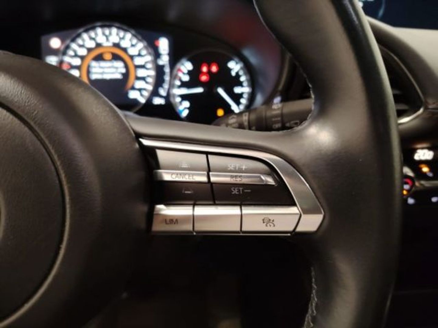 Mazda Mazda 3 2.0 e-SKYACTIV-X Homura 137 kW (186 CV)