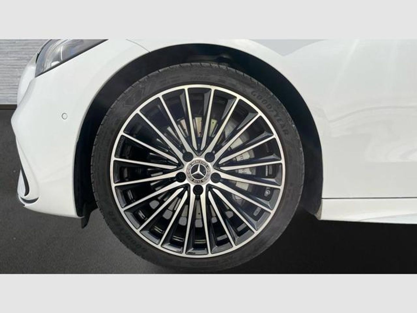 Mercedes-Benz Clase C 300 190 kW (258 CV)