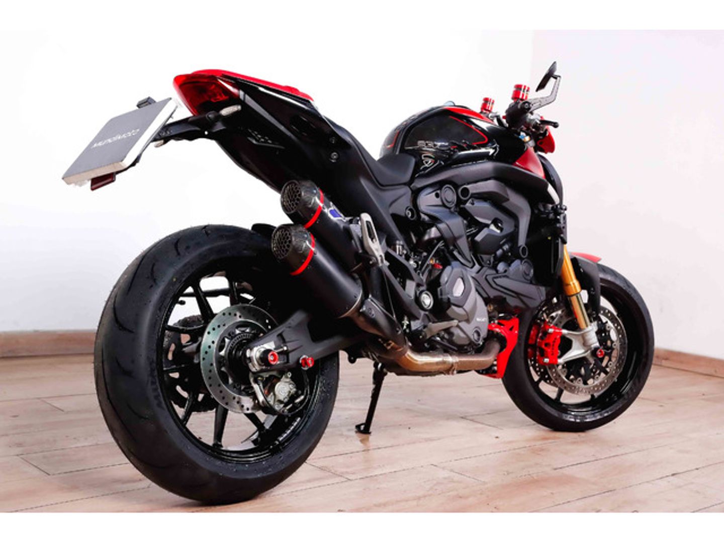 Ducati Monster 950 SP