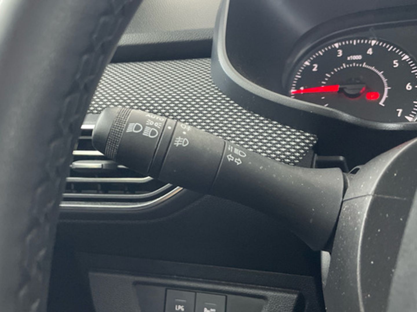 Dacia Sandero Comfort ECO-G 74 kW (100 CV)