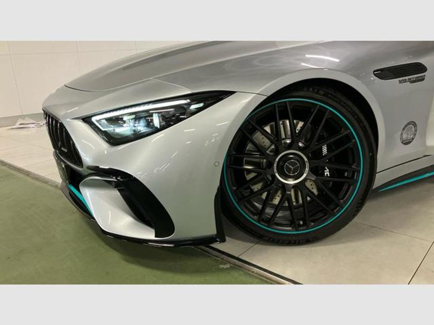 Mercedes-Benz Clase SL SL 63 AMG 4Matic+ 430 kW (585 CV)