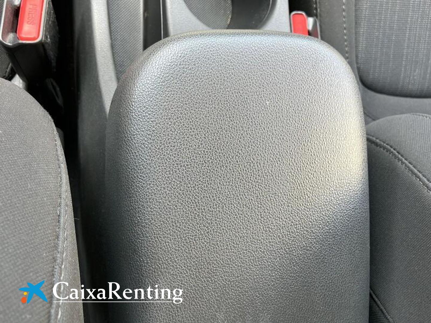 Hyundai Kona 1.6 GDI HEV Maxx DCT 104 kW (141 CV)