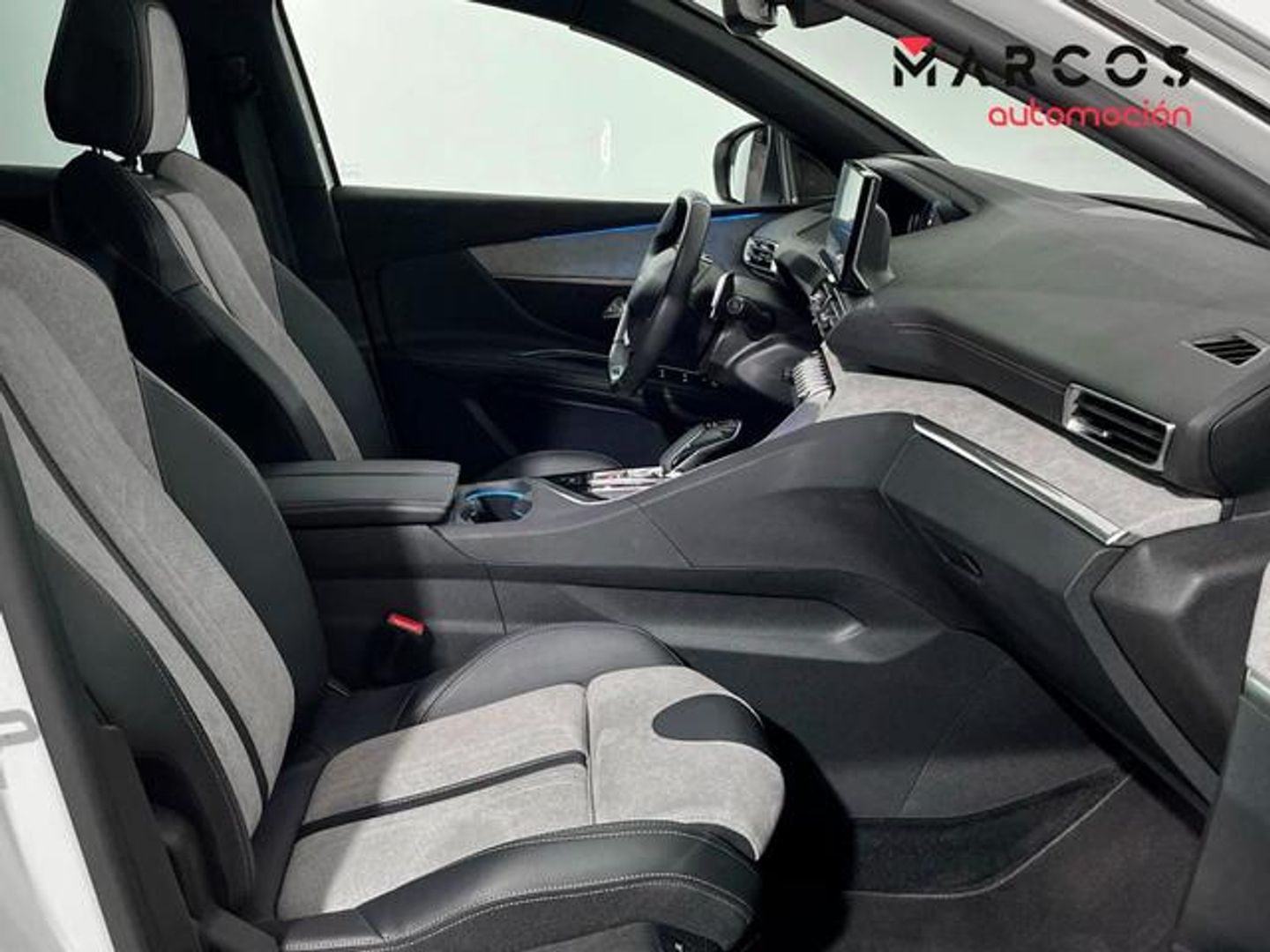 Peugeot 3008 Hybrid 300 GT Pack e-EAT8 221 kW (300 CV)