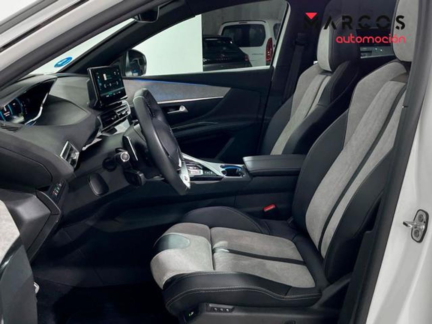 Peugeot 3008 Hybrid 300 GT Pack e-EAT8 221 kW (300 CV)