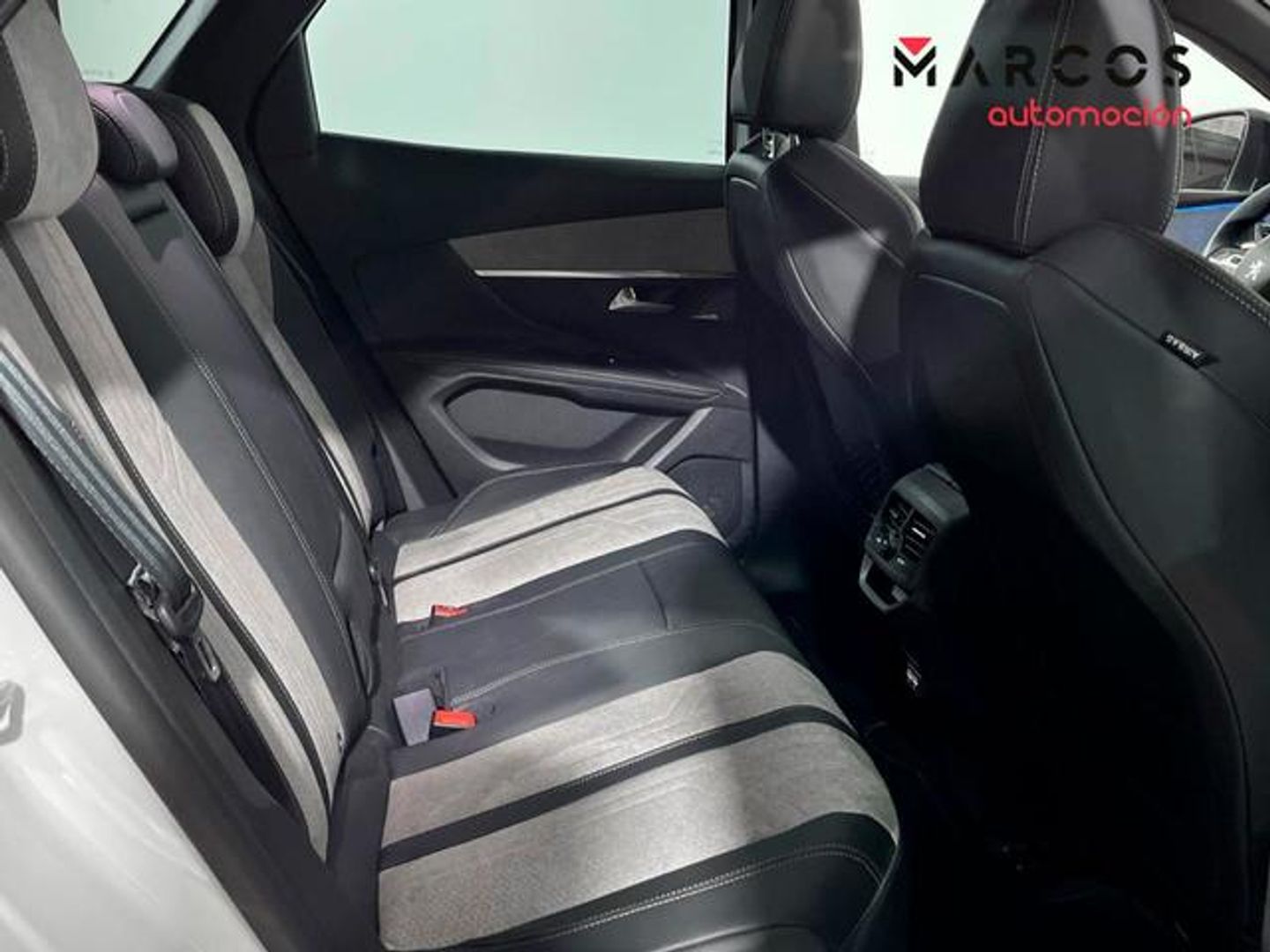 Peugeot 3008 Hybrid 300 GT Pack e-EAT8 221 kW (300 CV)