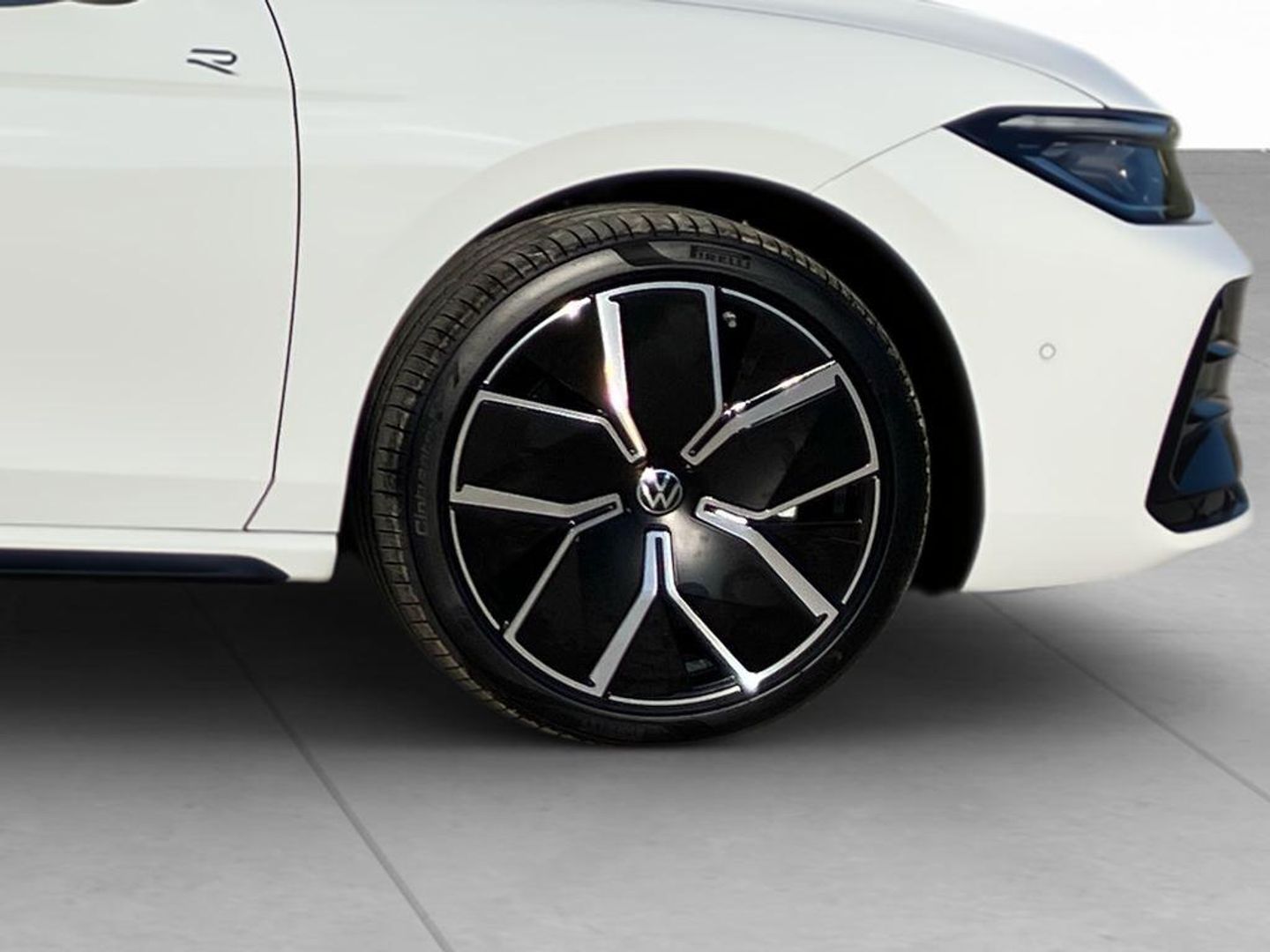 Volkswagen Passat Variant R-Line eHybrid PHEV 200 kW (272 CV) DSG