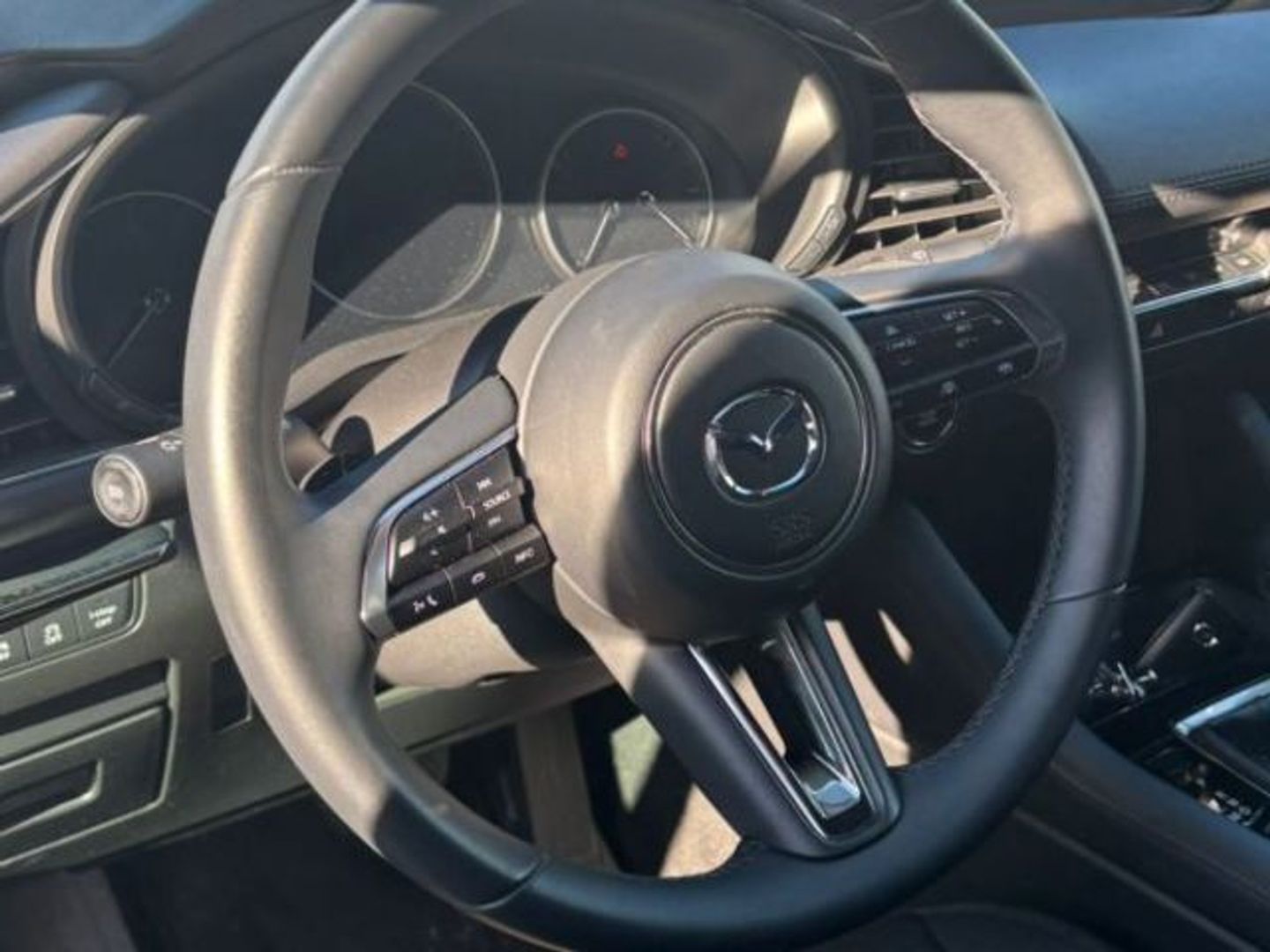 Mazda Mazda 3 2.0 e-SKYACTIV-G Exclusive-Line Plus AT 110 kW (150 CV)