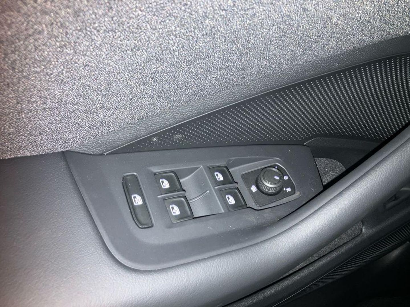 Volkswagen Passat Variant eHybrid PHEV 150 kW (204 CV) DSG