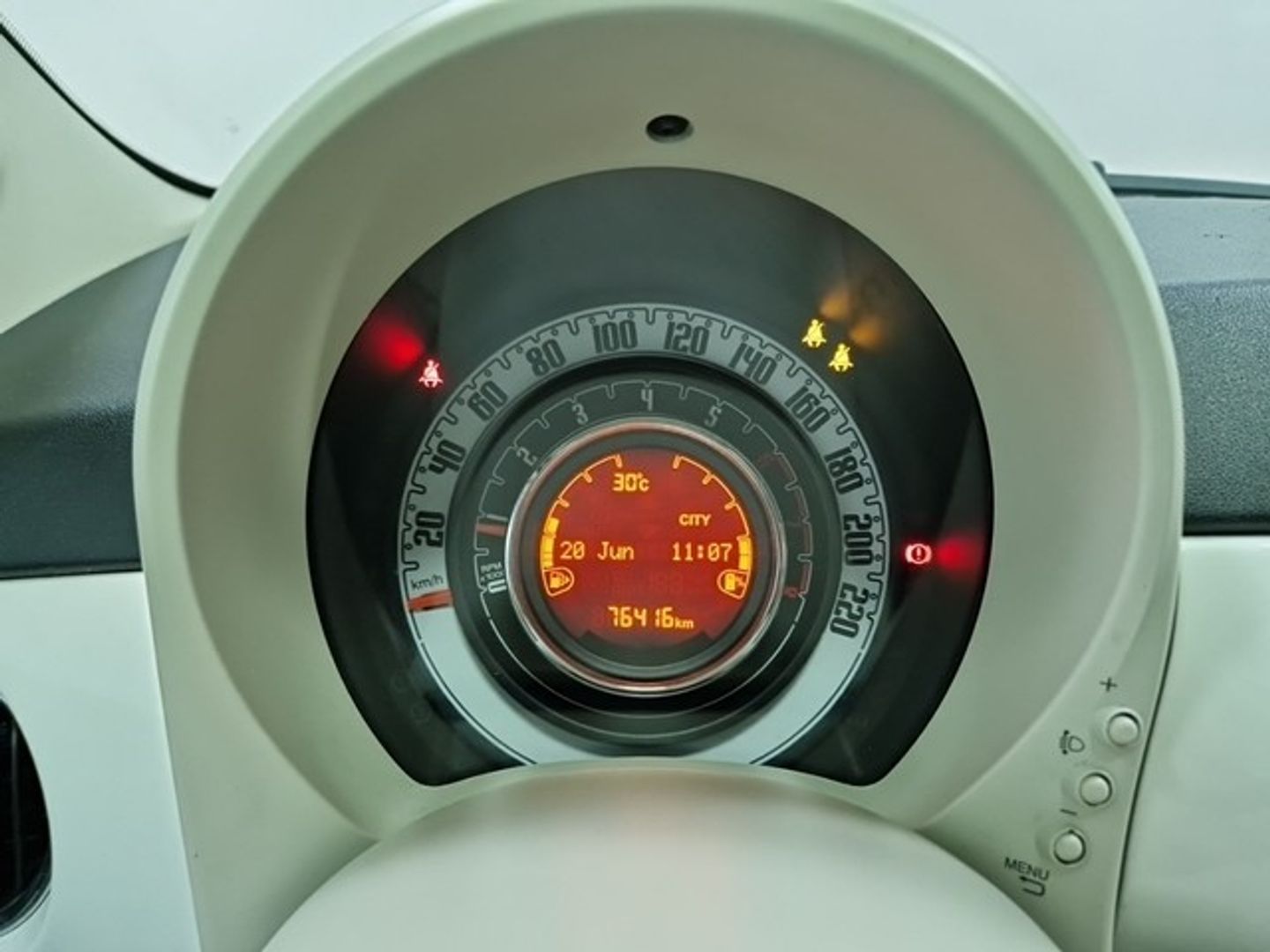 Fiat 500 1.0 Hybrid Dolcevita 51 kW (70 CV)