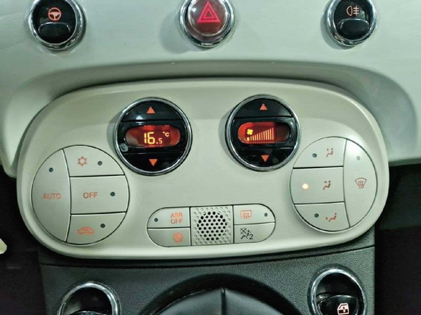 Fiat 500 1.0 Hybrid Dolcevita 51 kW (70 CV)