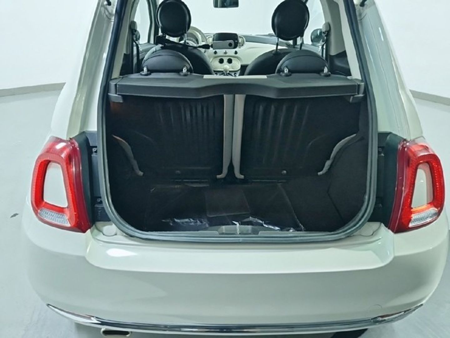 Fiat 500 1.0 Hybrid Dolcevita 51 kW (70 CV)