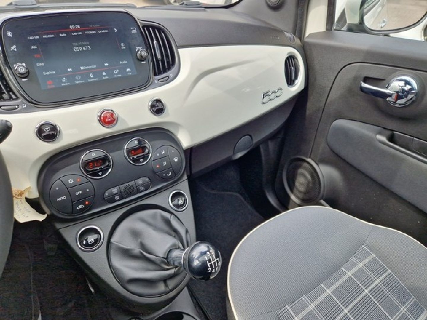 Fiat 500 1.0 6v GSE Lounge 51 kW (70 CV)