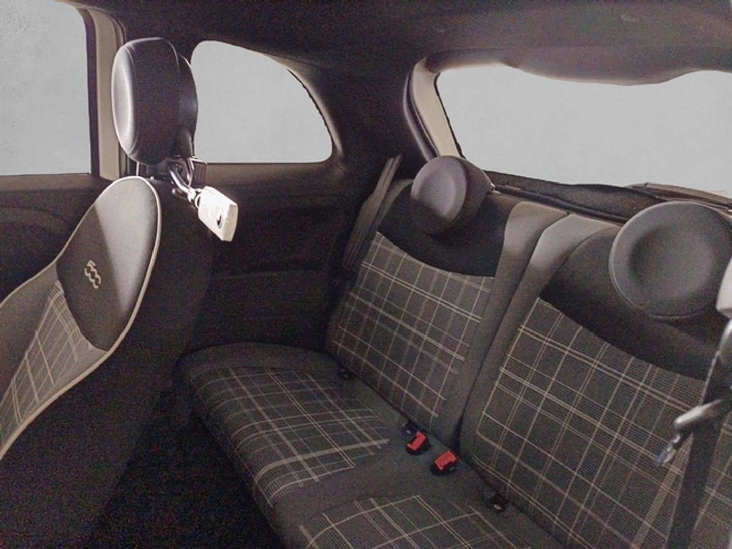 Fiat 500 1.0 6v GSE Lounge 51 kW (70 CV)