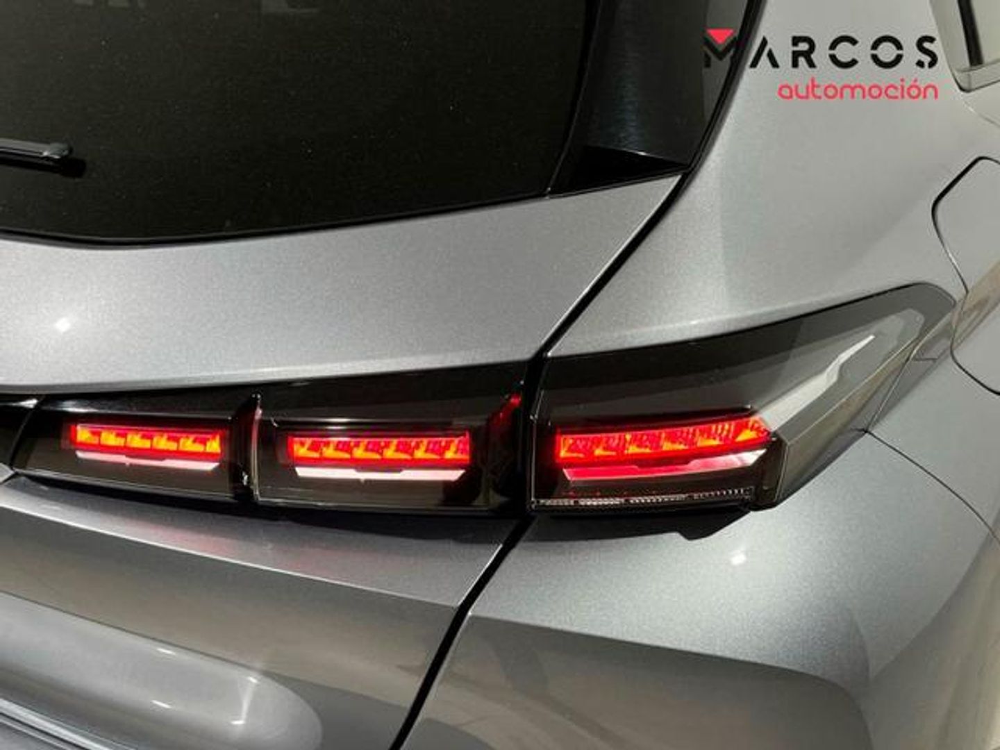 Peugeot 308 PureTech 130 S&S Allure EAT8 96 kW (130 CV)