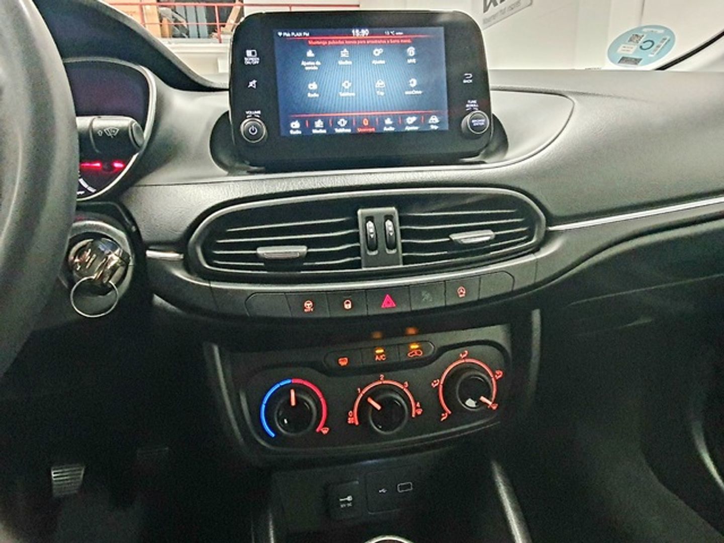 Fiat Tipo 1.3 Multijet Mirror 70 kW (95 CV)