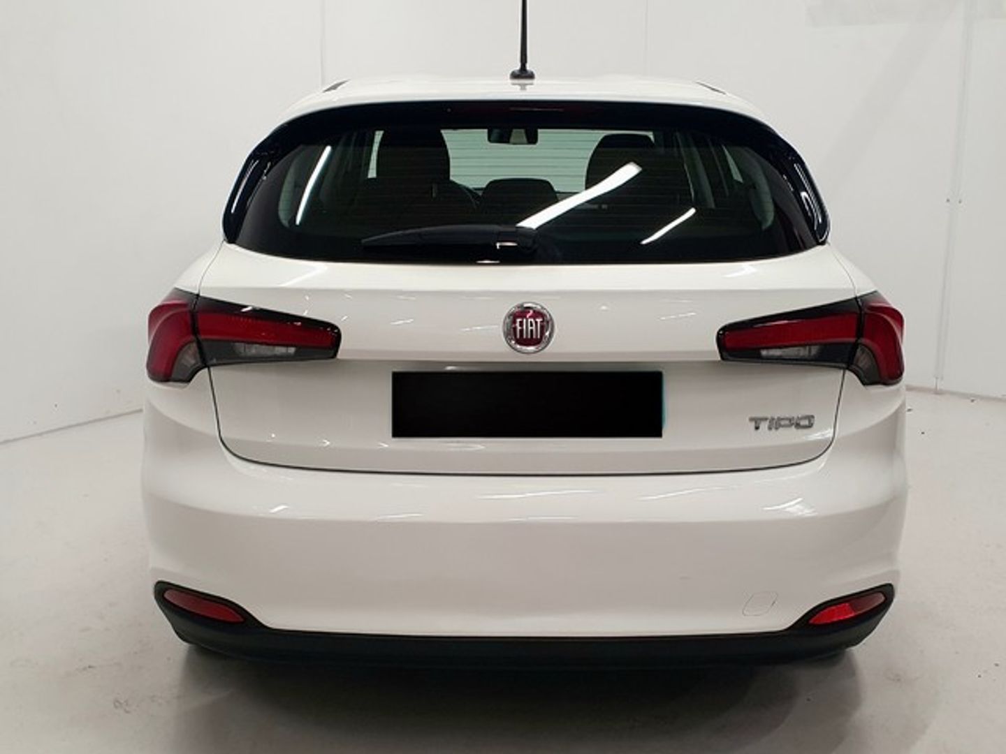 Fiat Tipo 1.3 Multijet Mirror 70 kW (95 CV)