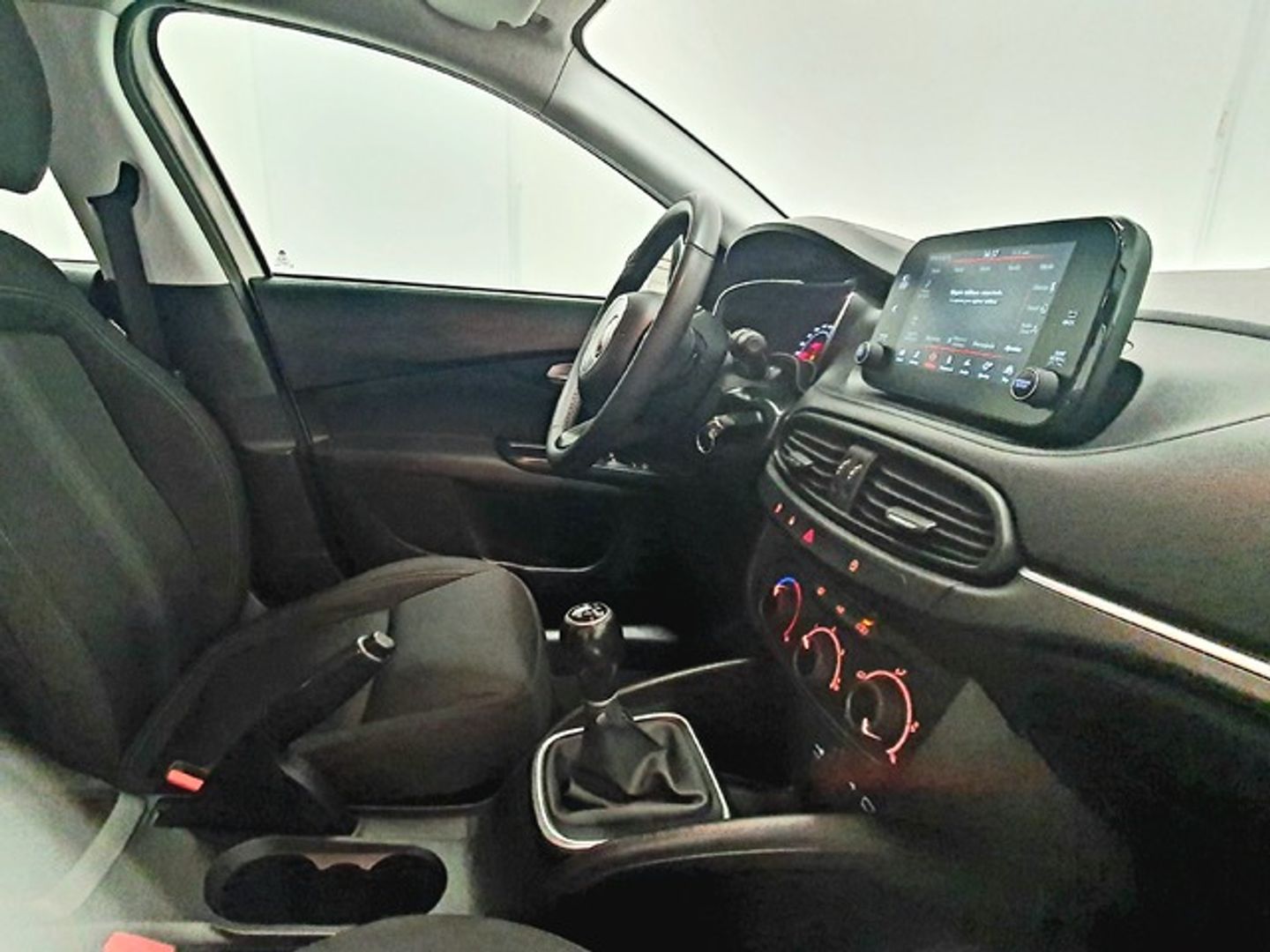 Fiat Tipo 1.3 Multijet Mirror 70 kW (95 CV)