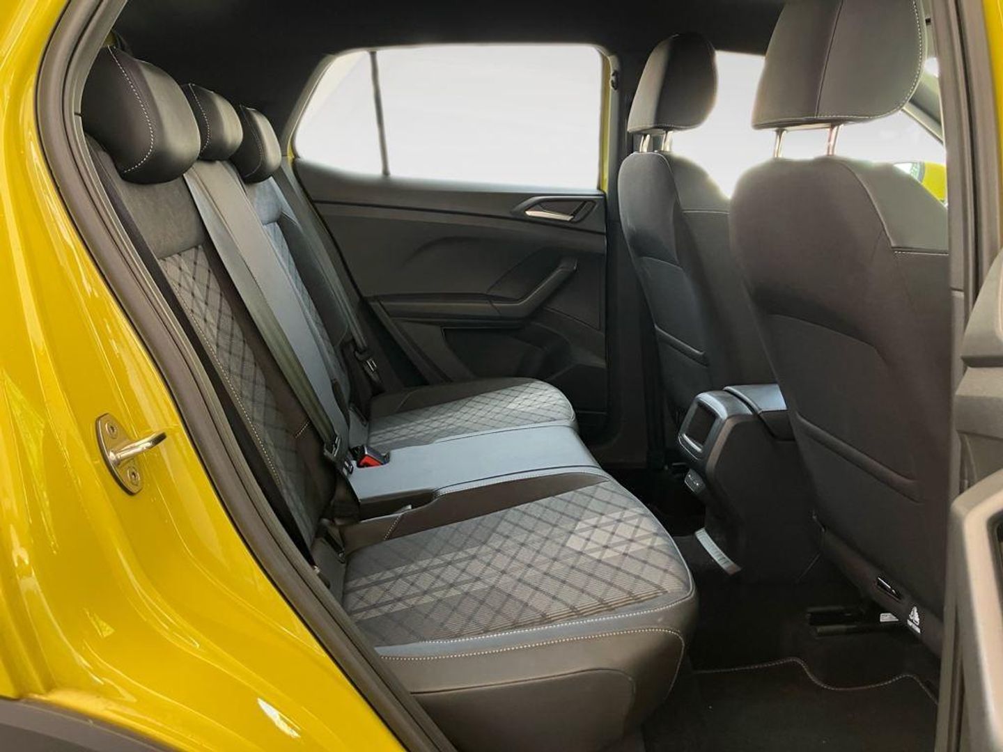 Volkswagen T-Cross R-Line 1.0 TSI 85 kW (116 CV) DSG