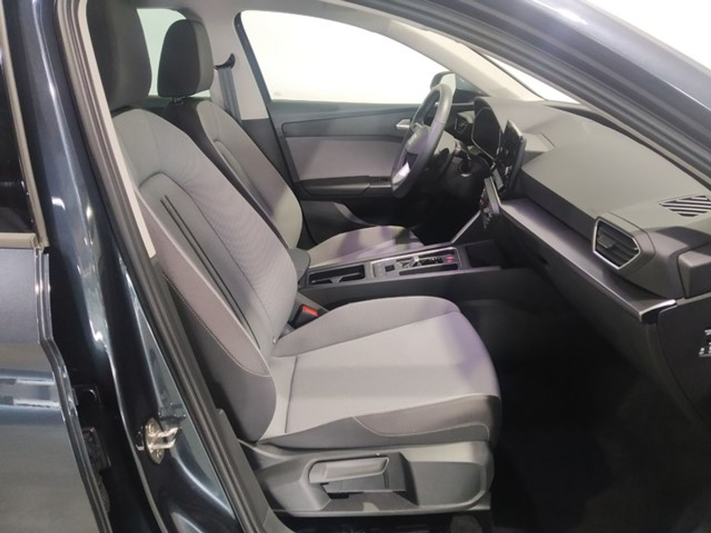 SEAT León 1.5 eTSI S&S Style Special Edition Vision DSG 110 kW (150 CV)