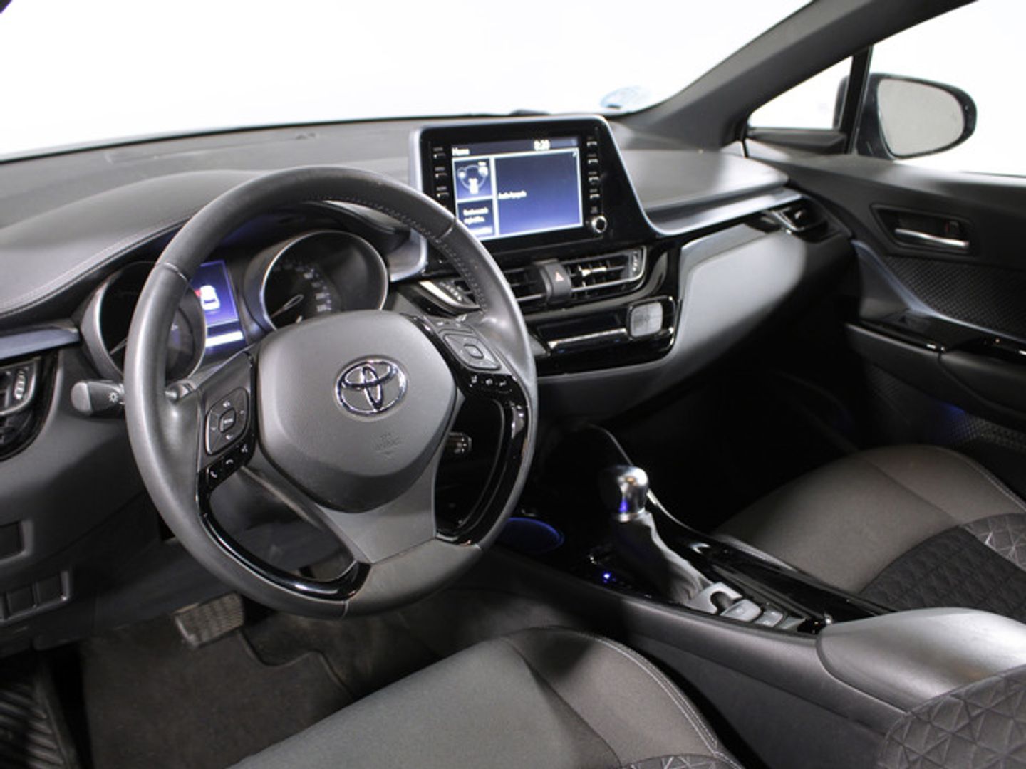 Toyota C-HR 180H Advance 135 kW (184 CV)