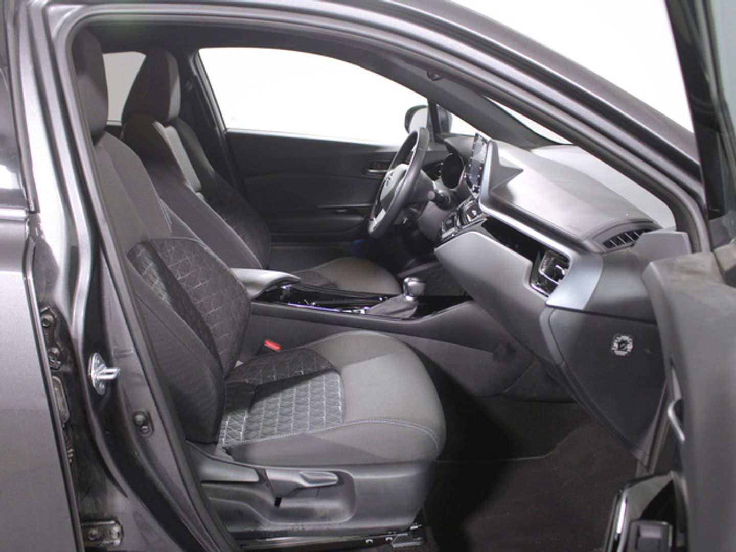 Toyota C-HR 180H Advance 135 kW (184 CV)
