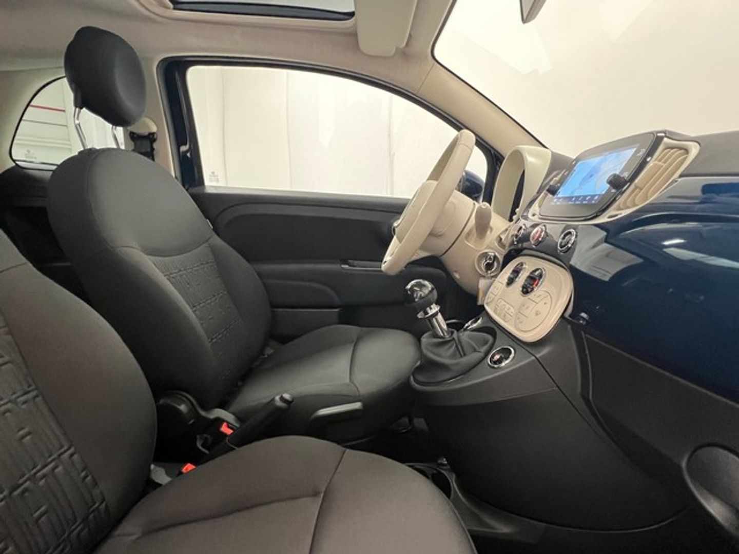Fiat 500 1.0 Hybrid Monotrim 51 kW (70 CV)