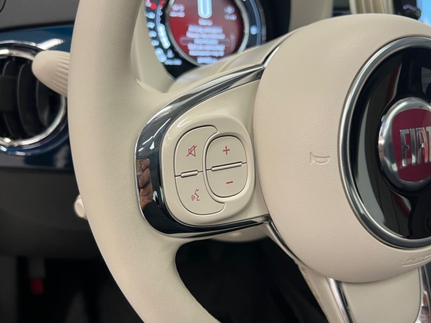 Fiat 500 1.0 Hybrid Monotrim 51 kW (70 CV)