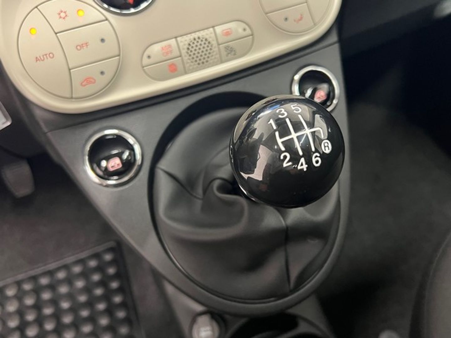 Fiat 500 1.0 Hybrid Monotrim 51 kW (70 CV)
