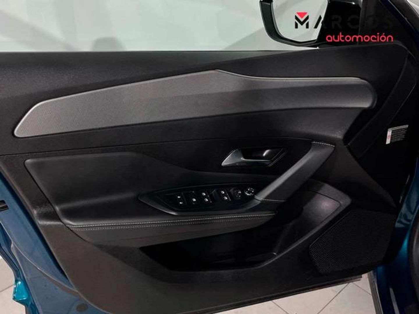 Peugeot 408 GT Puretech EAT8 96 kW (130 CV)