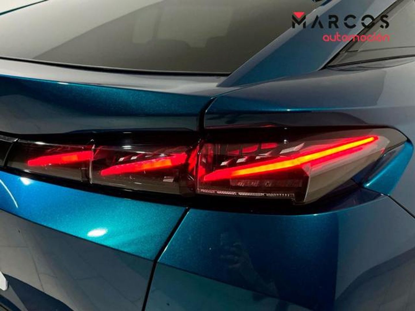 Peugeot 408 GT Puretech EAT8 96 kW (130 CV)