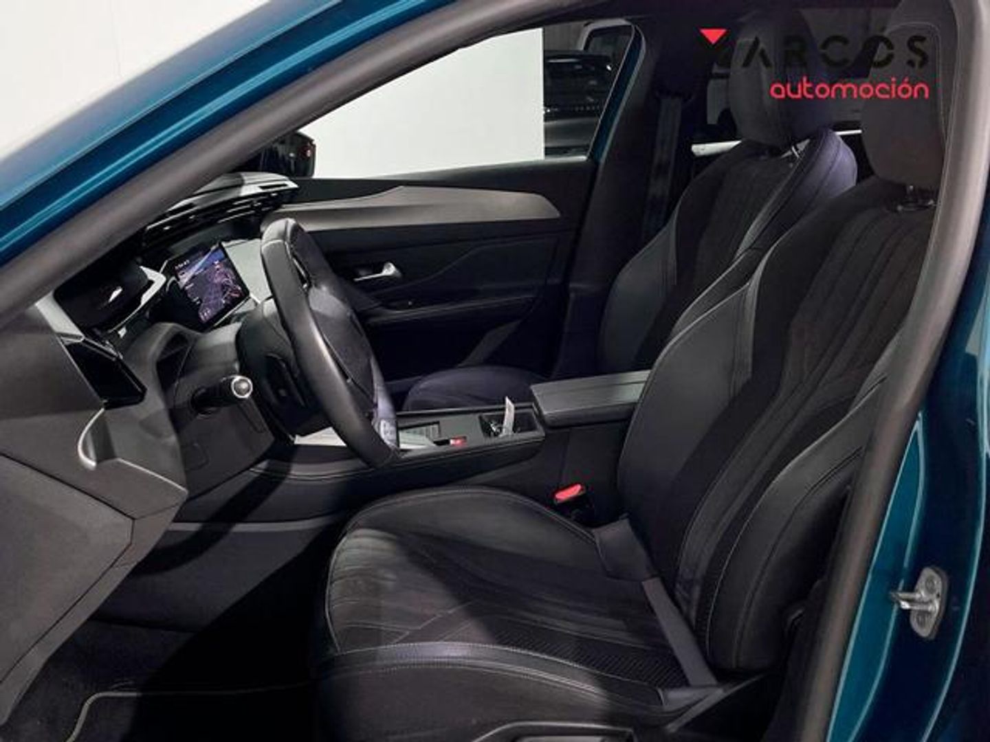 Peugeot 408 GT Puretech EAT8 96 kW (130 CV)