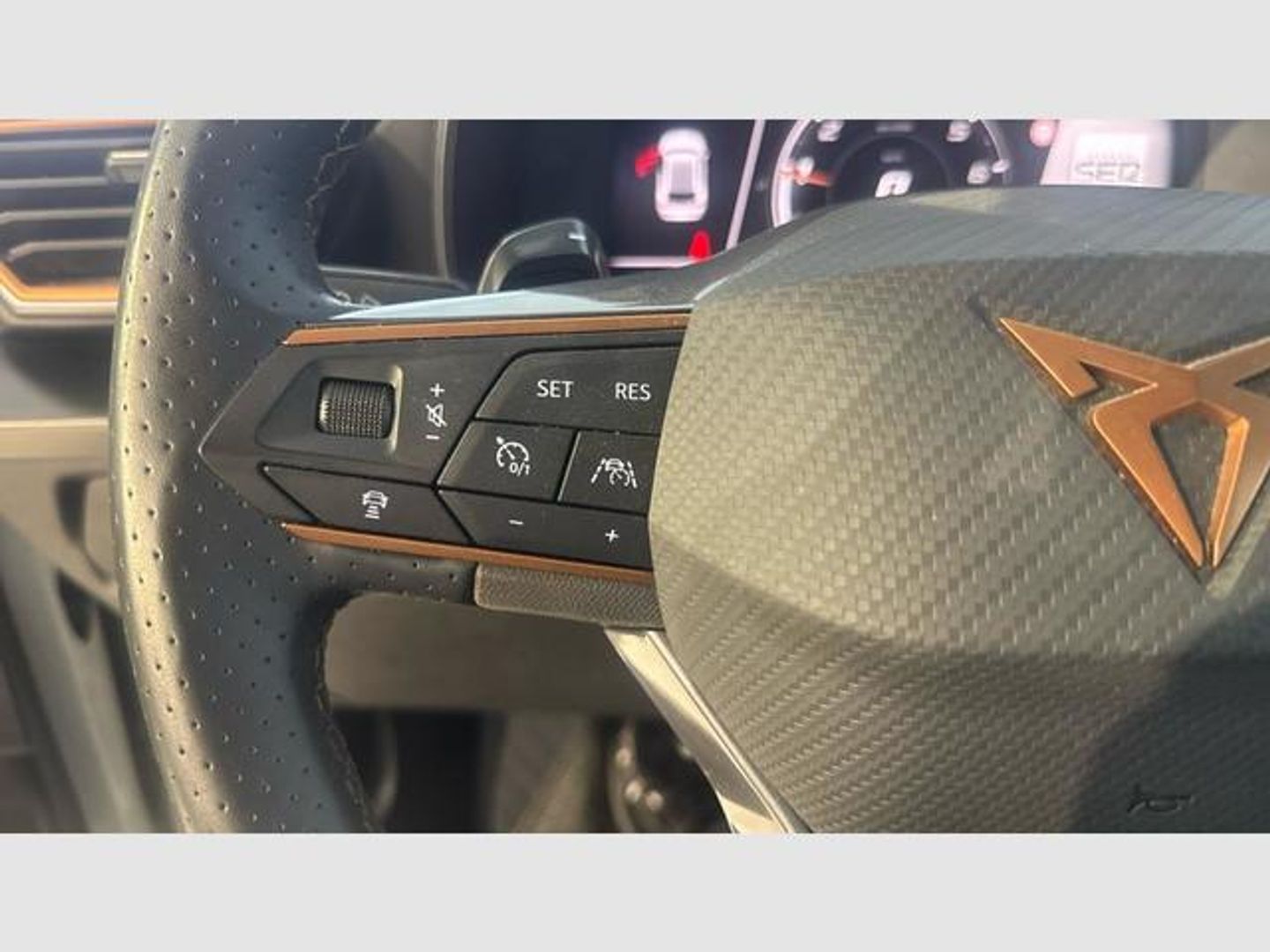 CUPRA León 1.5 eTSI DSG 110 kW (150 CV)