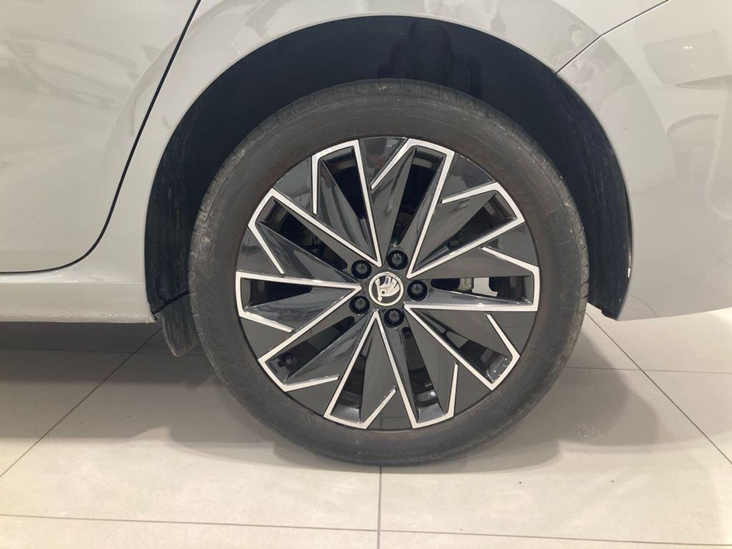 Skoda Scala Design 1.0 TSI DSG 85 kW (115 CV)