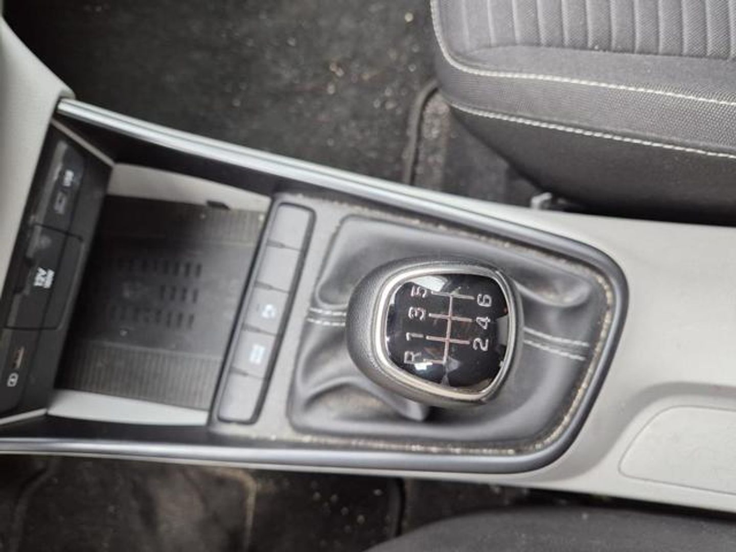 Hyundai i20 1.0 TGDI 48V Tecno 74 kW (100 CV)