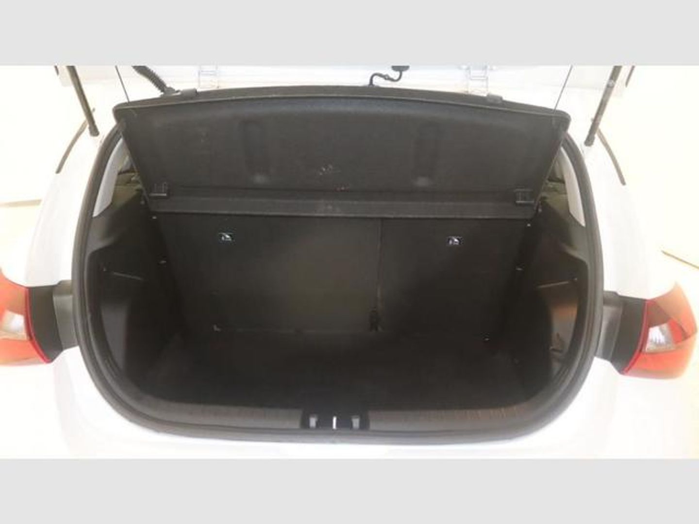 Hyundai i20 1.0 TGDI 48V Klass 74 kW (100 CV)