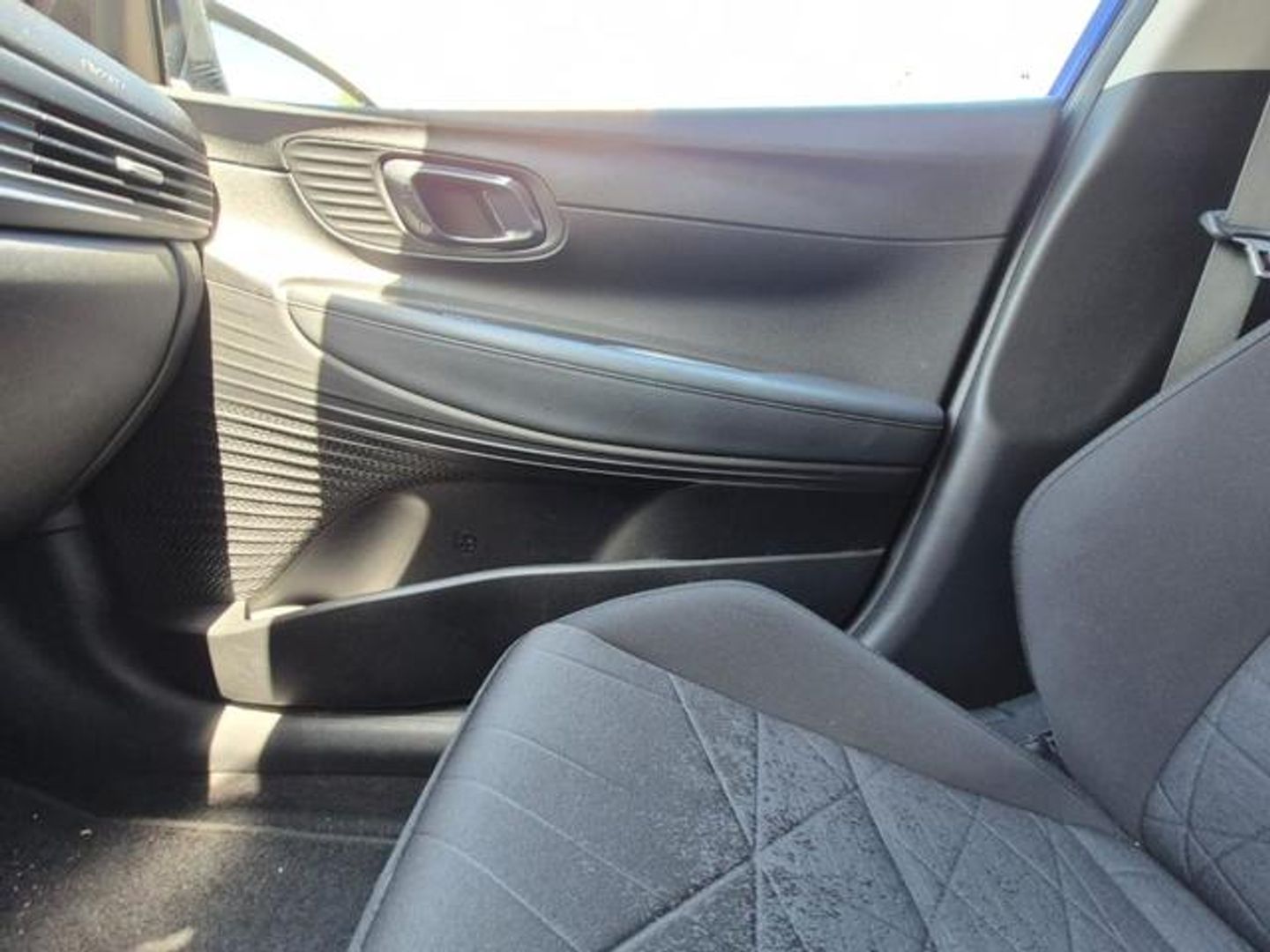 Hyundai Bayon 1.0 TGDI 48V Maxx DCT 74 kW (100 CV)