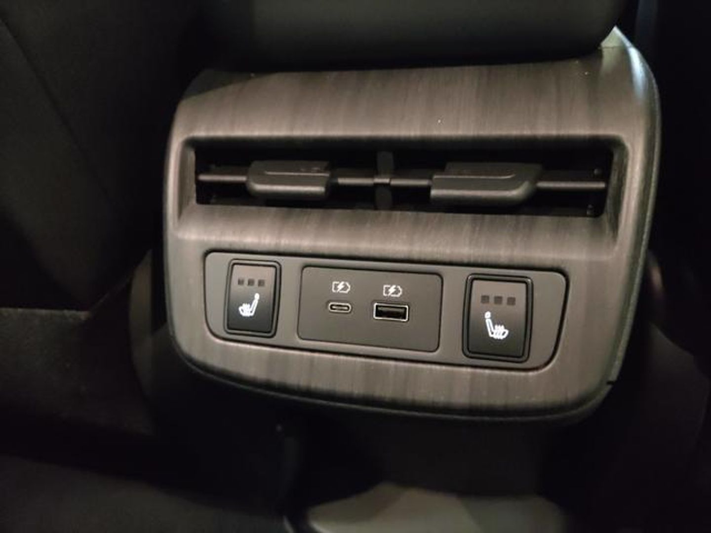 Nissan Ariya Evolve 63 kWh 4x2 160 kW (218 CV)