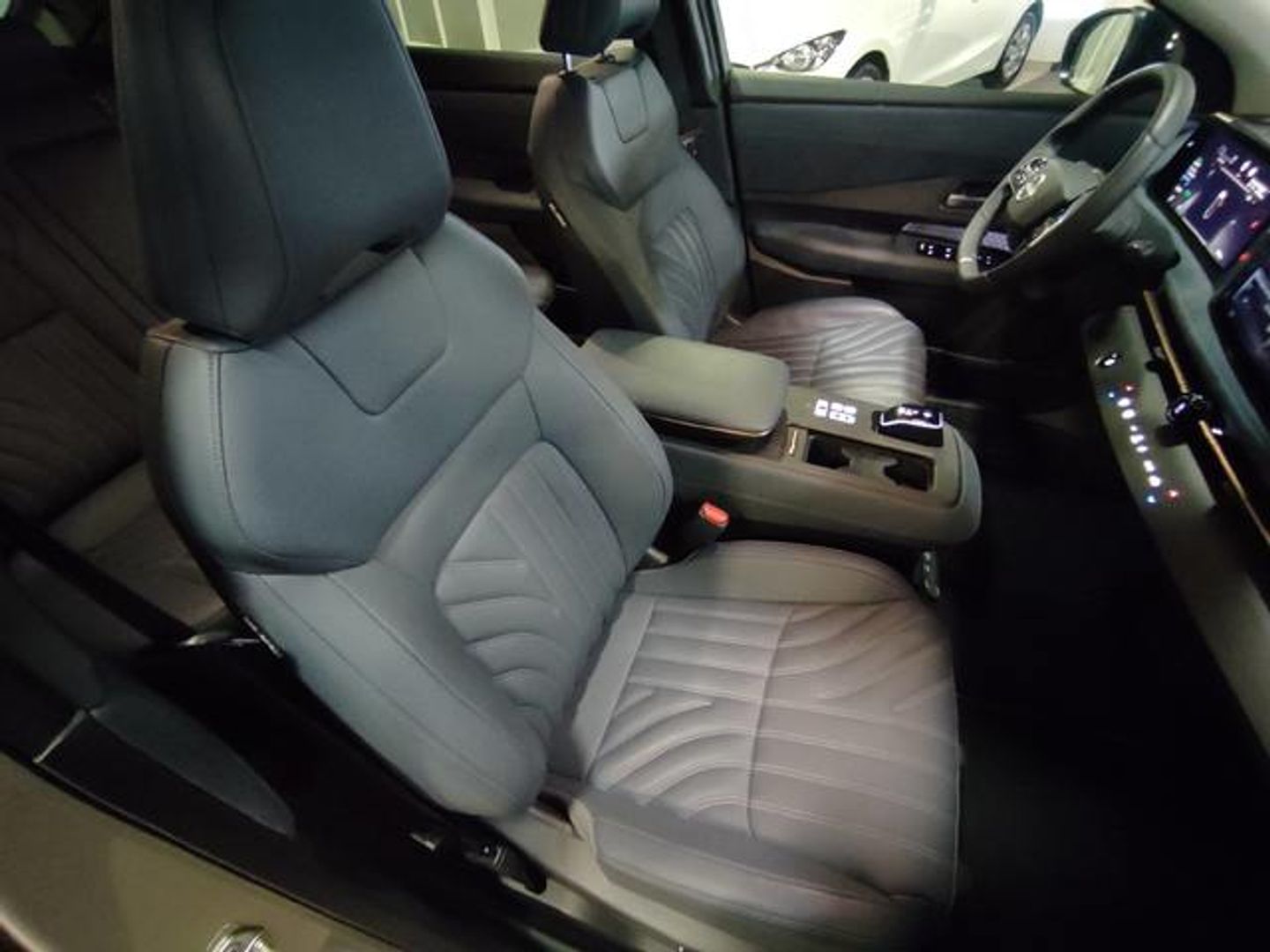 Nissan Ariya Evolve 63 kWh 4x2 160 kW (218 CV)