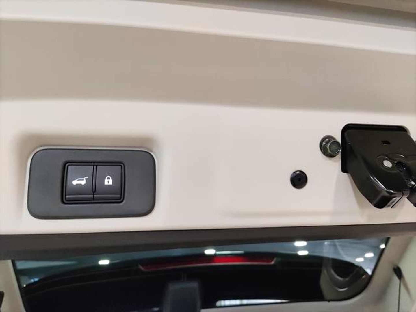 Nissan Ariya Evolve 63 kWh 4x2 160 kW (218 CV)