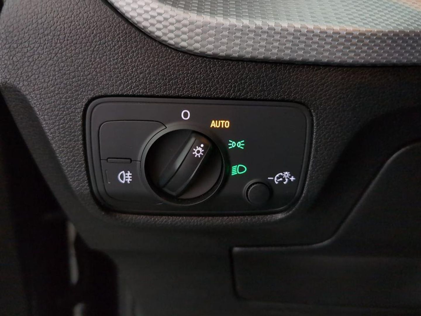 Audi Q2 Advanced 30 TDI 85 kW (116 CV) S tronic