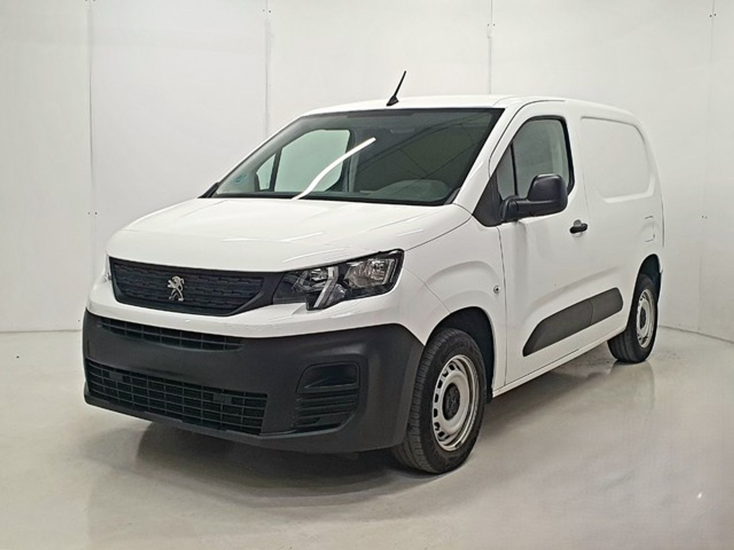 Peugeot Partner Furgon BlueHDi 100 S&S Pro Standard 600kg 73 kW (98 CV)