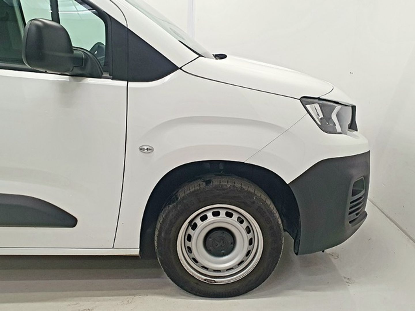 Peugeot Partner Furgon BlueHDi 100 S&S Pro Standard 600kg 73 kW (98 CV)
