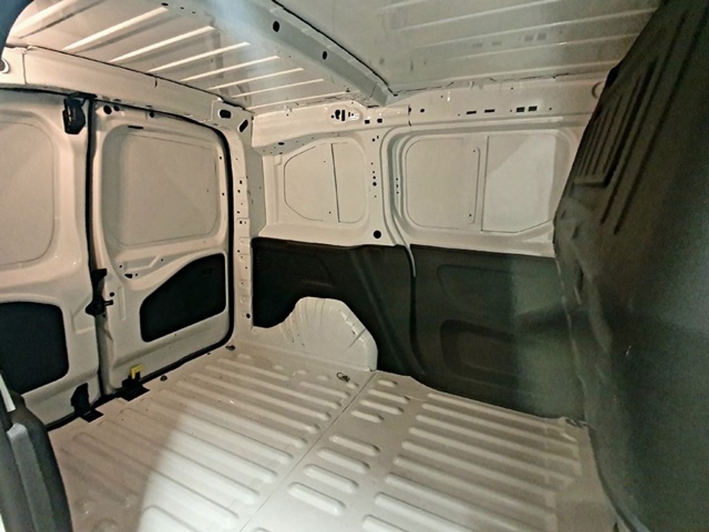 Peugeot Partner Furgon BlueHDi 100 S&S Pro Standard 600kg 73 kW (98 CV)